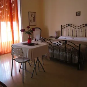 Homestay Da Mary, Palermo